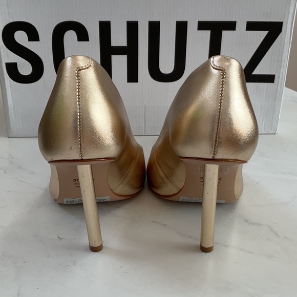 Schutz Lou Pin Heel size: 7.5 - Picture 9 of 13